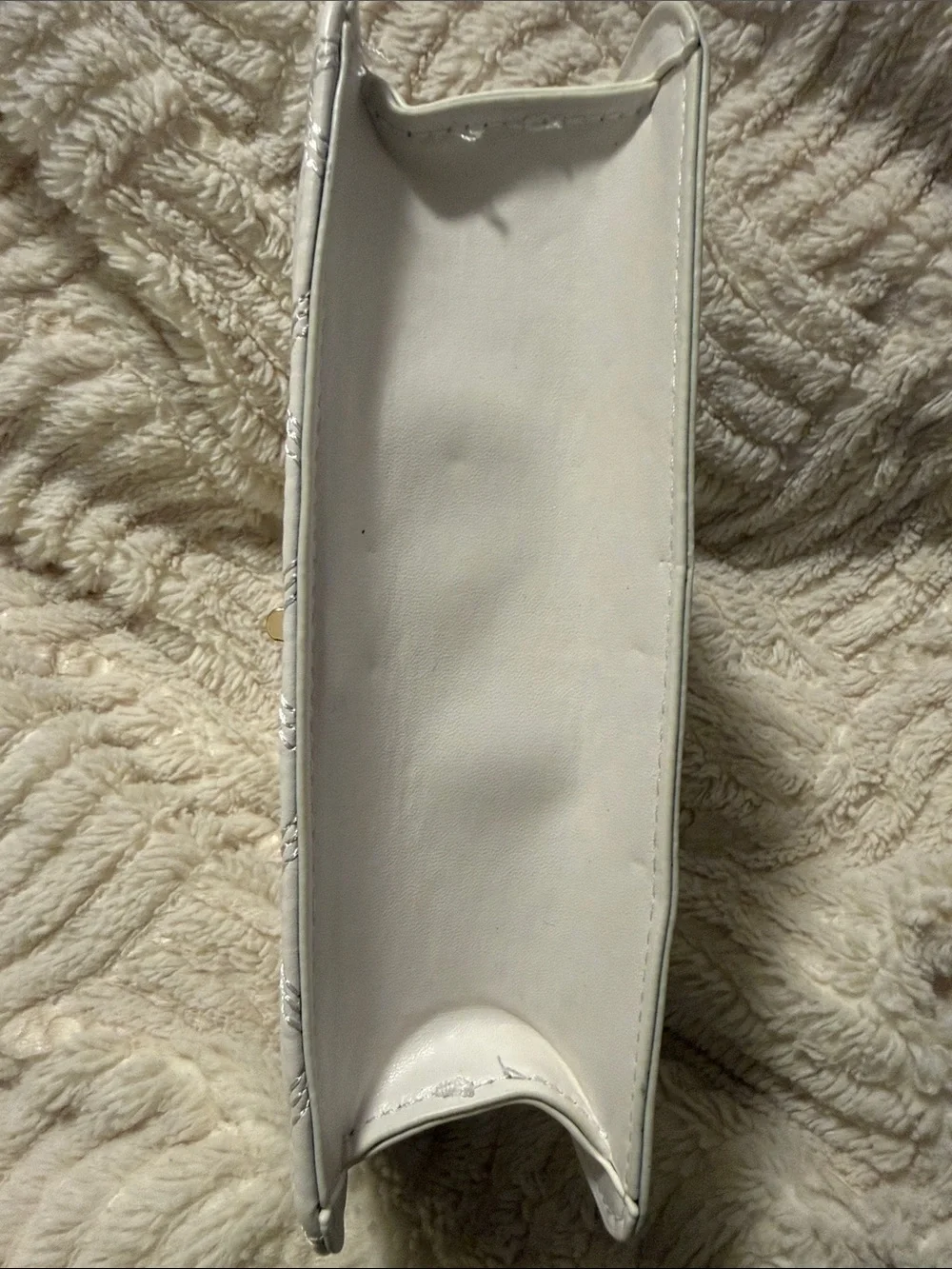 NWP White Quilted Long Crossbody Bag w/ Gold Chain Strap - Picture 6 of 9